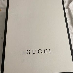 GUCCI
Maxi Sylvie Top Handle Bag
